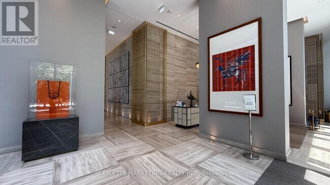 Photo du bâtiment - 50A-650 Charles St E