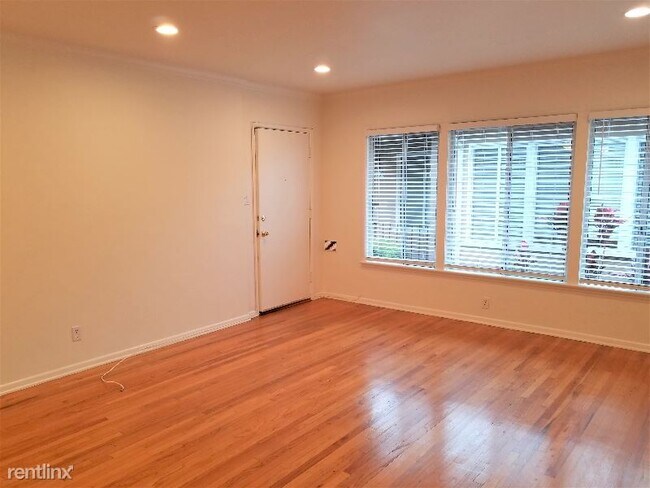 Foto del edificio - S. S Carmelina Ave