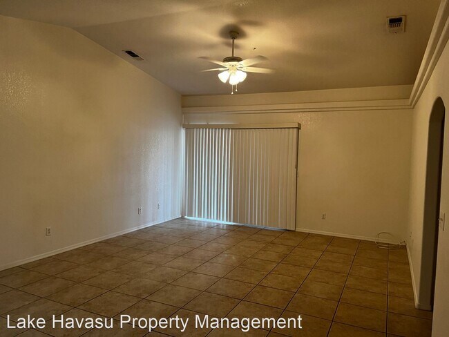 Foto del edificio - 2 br, 2 bath House - 1350 Tanqueray Dr #101
