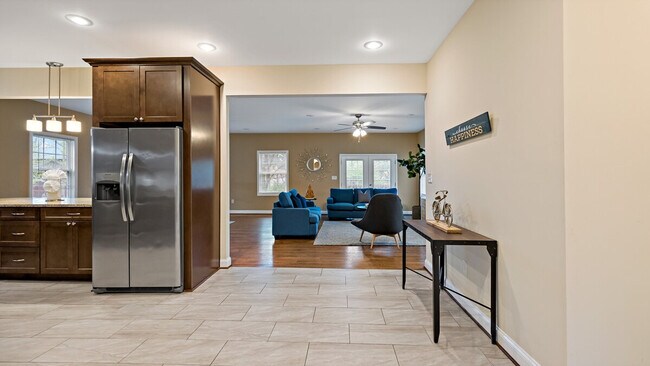 Foto del edificio - 800 S Washington St