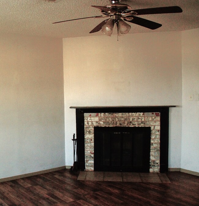 Foto del edificio - 6209 SW Summit Ave