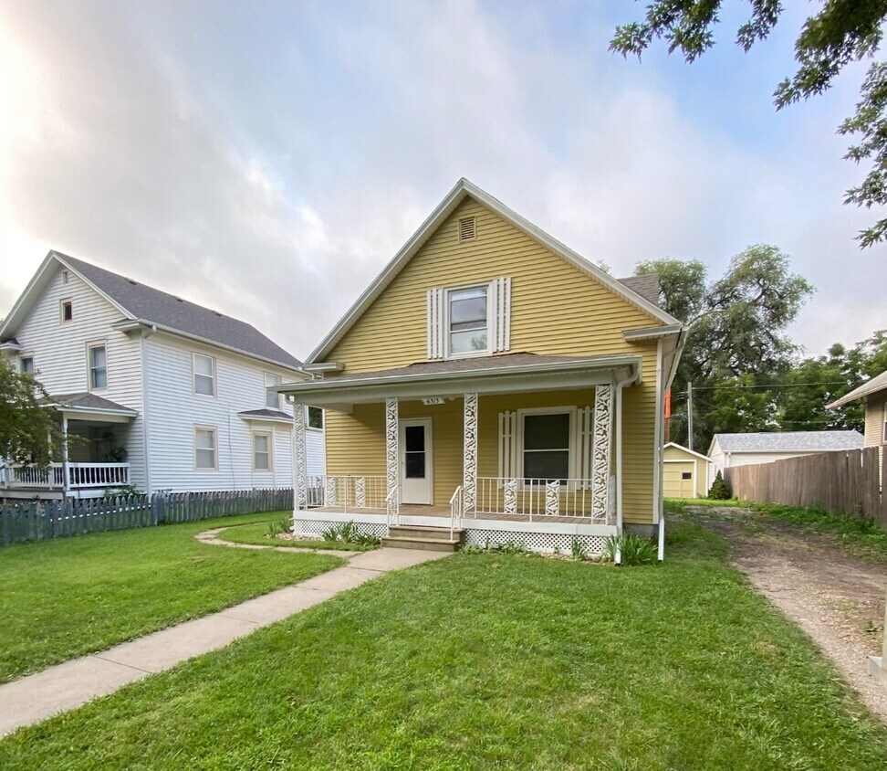 6313 Morrill Ave, Lincoln, NE 68507 House Rental in Lincoln, NE