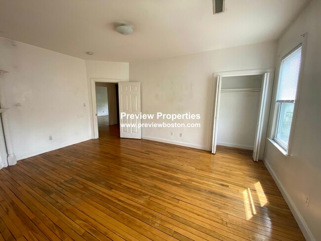 Building Photo - 44 Champney St