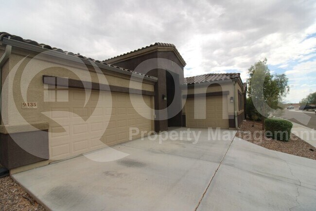 Building Photo - 9435 W Lone Cougar Way