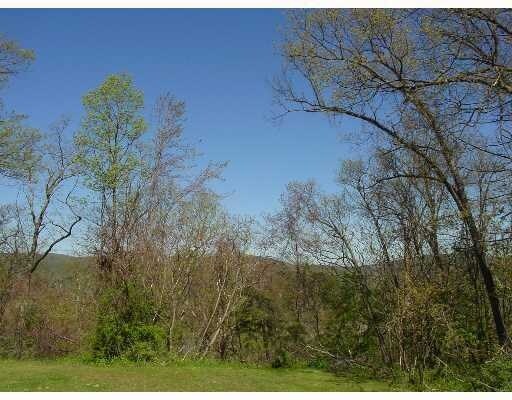 Foto del edificio - 5195 Route 52