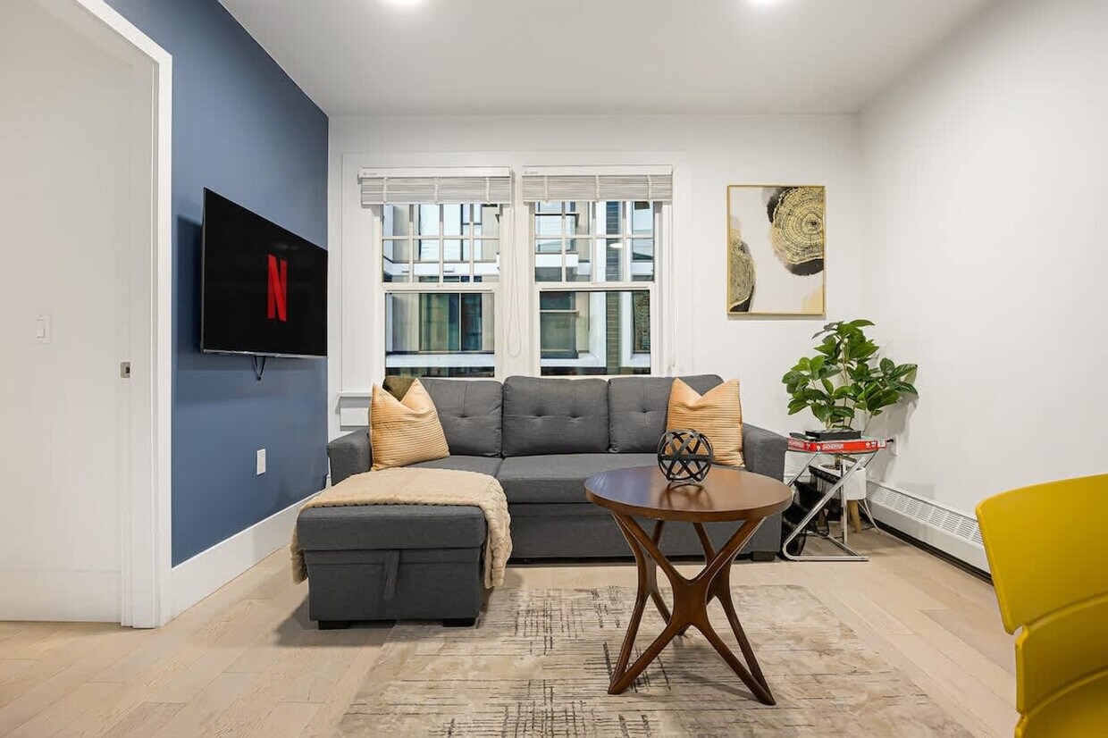 Photo principale - 1040 Barclay St