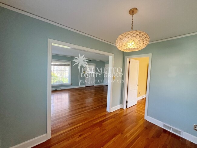 Foto del edificio - 1313 Cardinal Pl