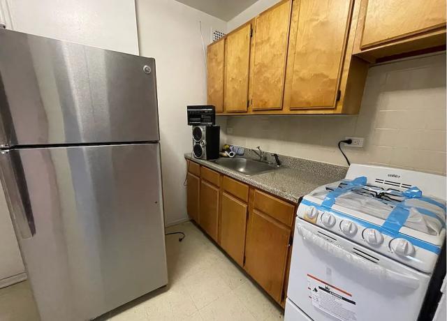 Foto del edificio - 1 bedroom in QUEENS VILLAGE NY 11427