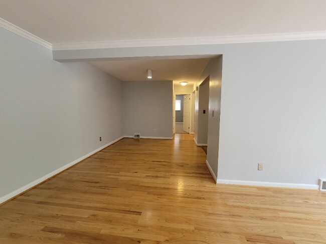 Foto del edificio - 463 N Eton St