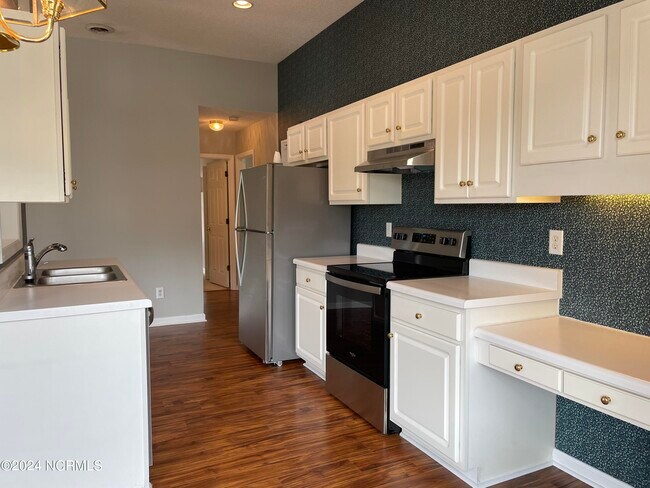 Building Photo - 1114 Lacewood Ct