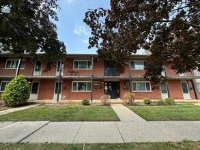 Building Photo - 3414 13th St