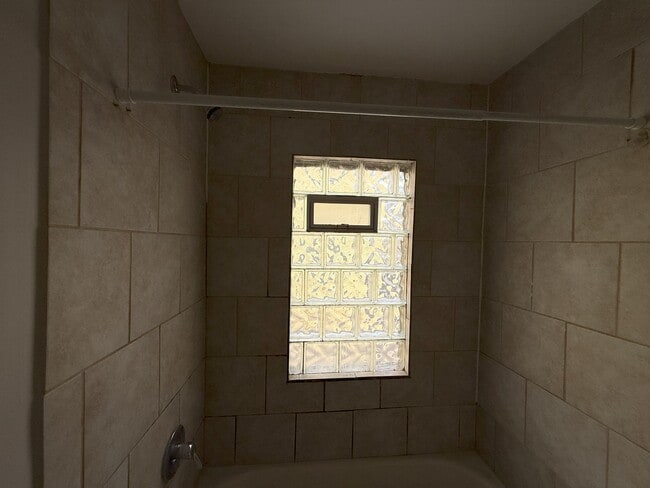 Building Photo - 2828 Blaisdell Ave