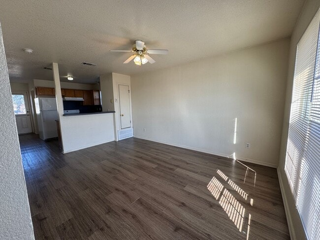 Building Photo - 1707 Kylie Cir