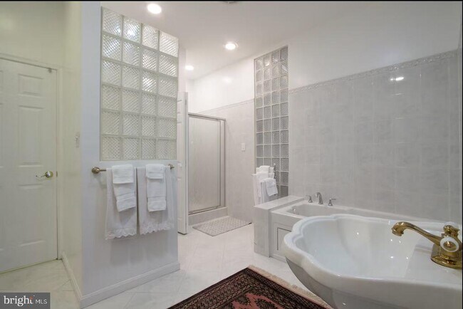 Foto del edificio - 2403 Shreve Hill Rd