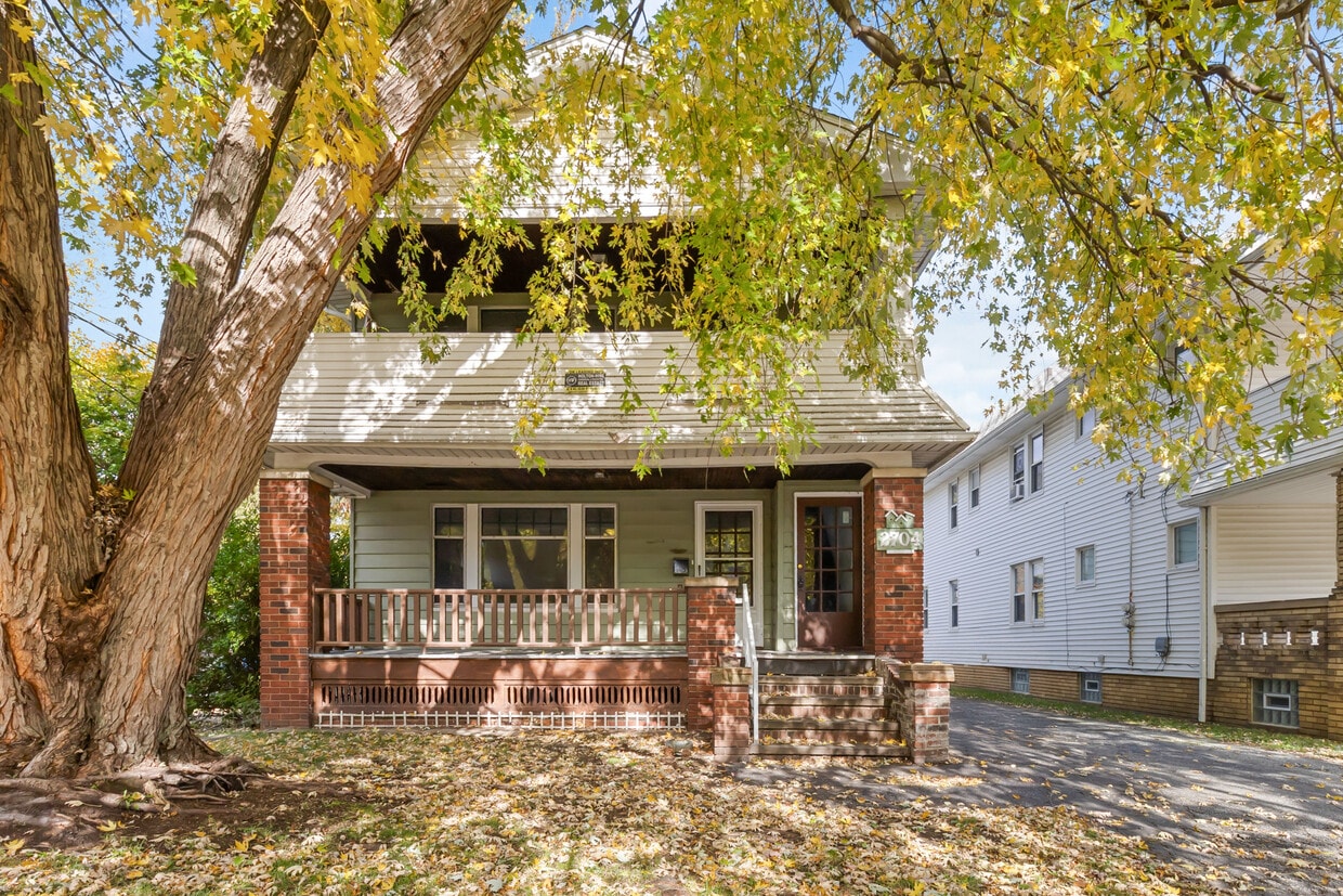 Foto principal - 2704 Natchez Ave