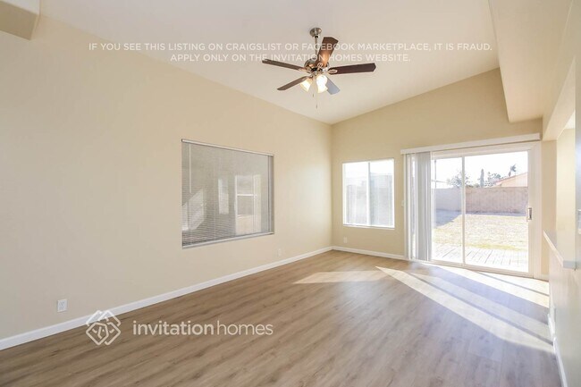 Foto del edificio - 5925 E Norwood St