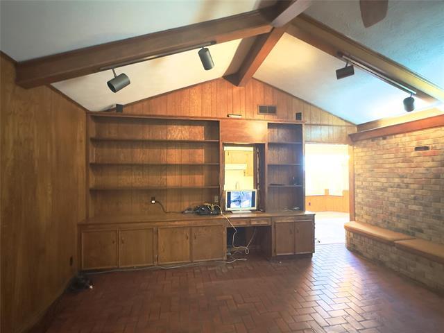 Foto del edificio - 10219 Dale Crest Dr