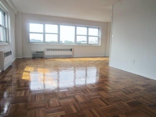 Foto del edificio - 2175 Hudson Terrace