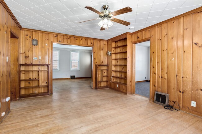 Foto del edificio - 120 W 5th St