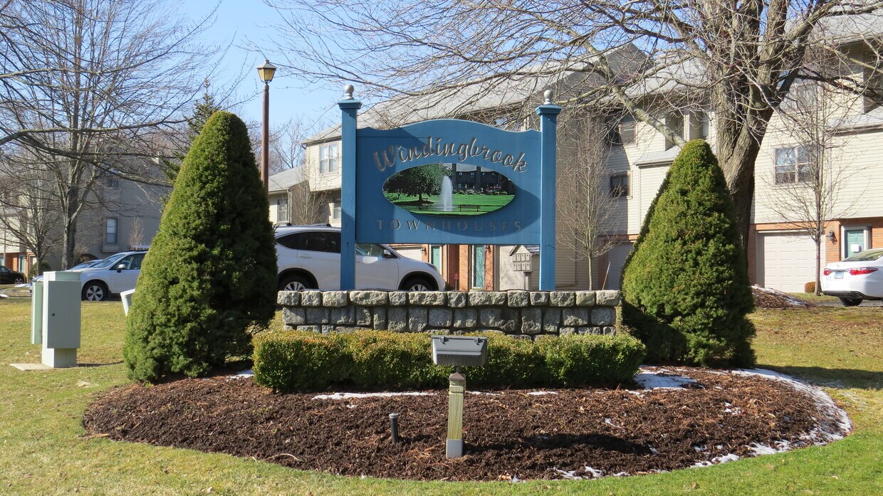 113 Dr, Meriden, CT 06450 Townhome Rentals in Meriden CT