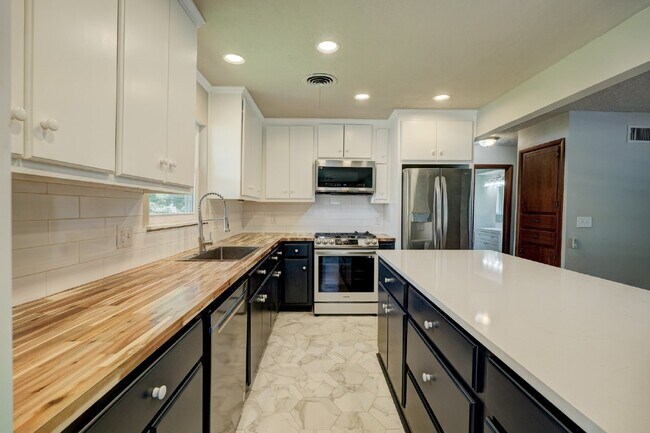 Foto del edificio - Charming Oasis at 1219 Kansas St, Norman, OK