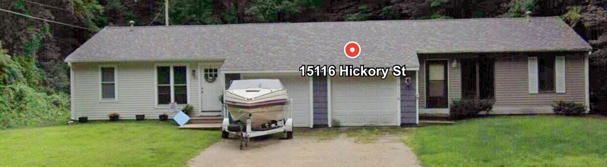 Building Photo - Hickory