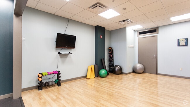 Interior Photo - Seneca