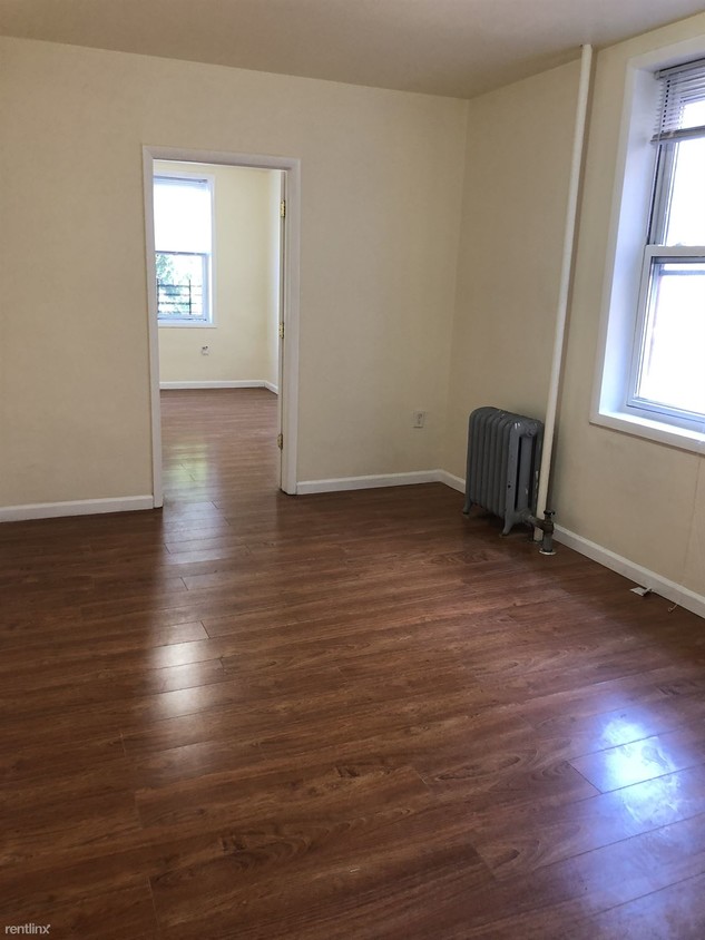 Building Photo - 1 br, 1 bath Apartment - 662 Avenue A Apt 7