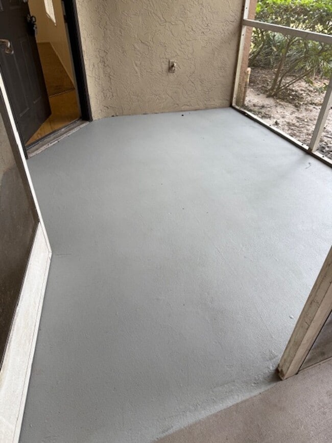 Building Photo - 956 Salt Pond Pl