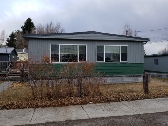 Building Photo - 24 E Adams St