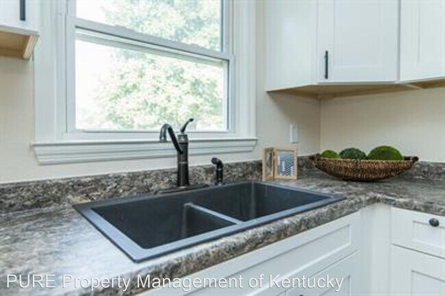 Foto del edificio - 5 br, 2 bath House - 574 Bob-O-Link Drive