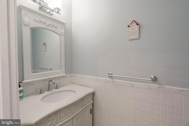 Foto del edificio - 5776 Yellowrose Ct