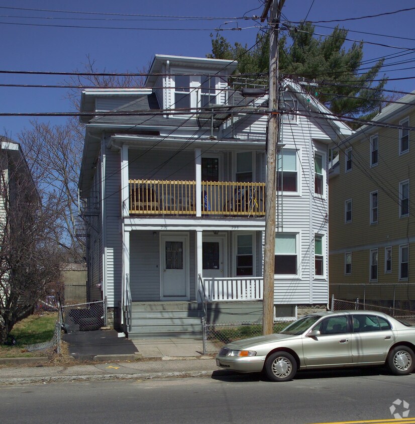 Foto del edificio - 291-293 Whittenton St
