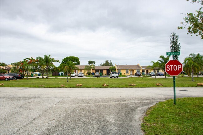 Building Photo - 3010 NW 204th Terrace