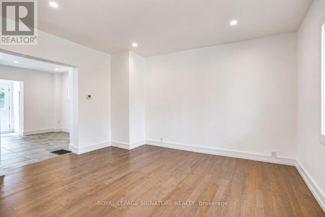 Building Photo - 3 Jillson Ave