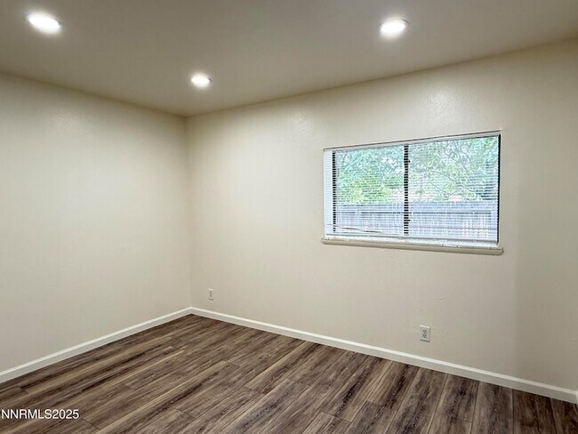 Foto del edificio - 506 E Taylor St