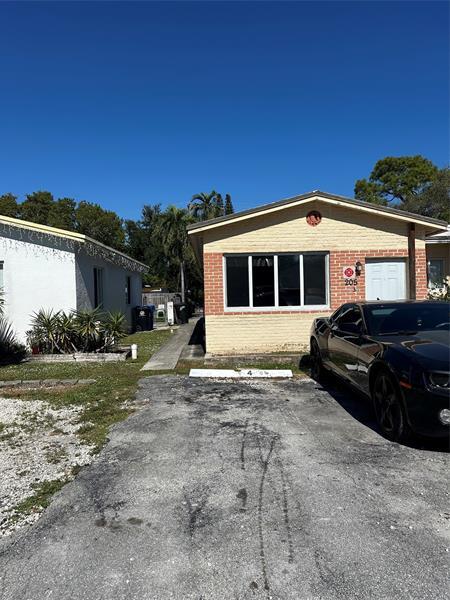 Foto del edificio - 205 SE 22nd St