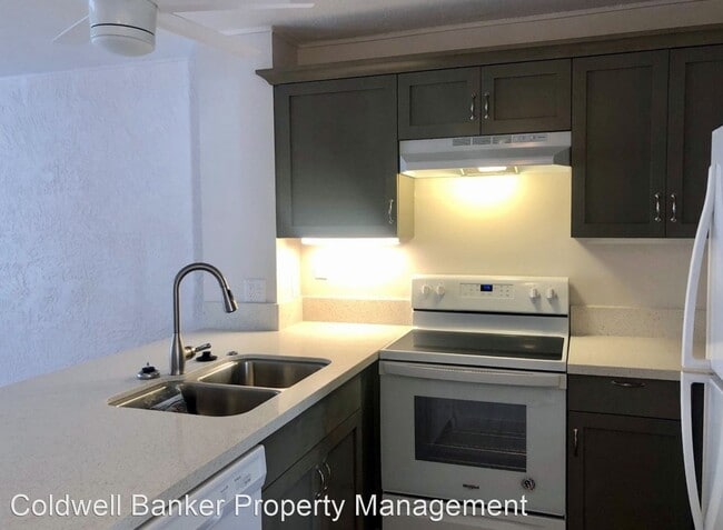 Building Photo - 2 br, 2 bath House - 75-6016 Alii Dr #336 ...