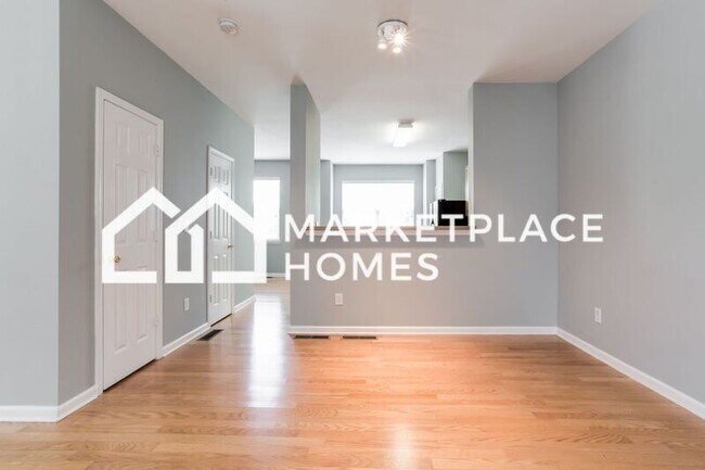 Foto del edificio - 2229 Landing Ridge Dr