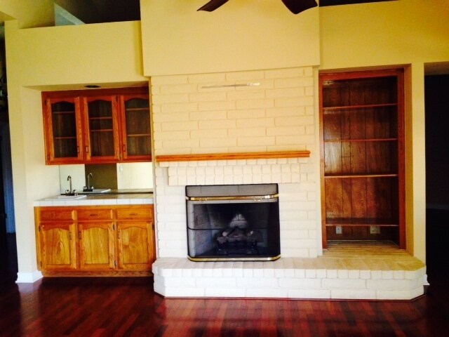 Building Photo - Beautiful Home for Rent in The Oaks - Stoc...