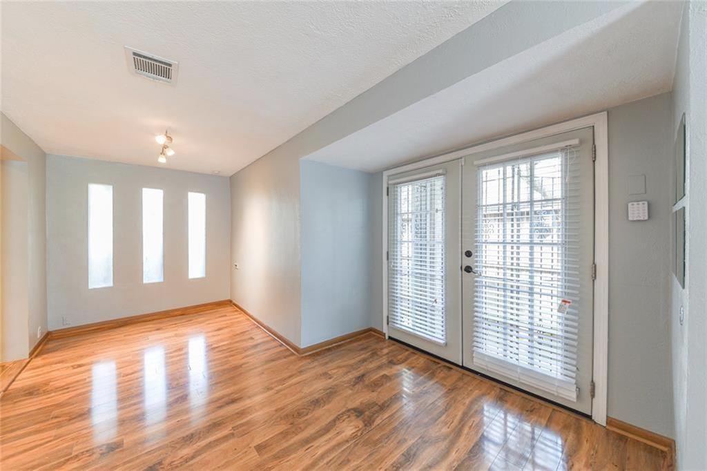 2510 Whitney St Unit 1, Houston, TX 77006 Apartment for Rent in Houston, TX