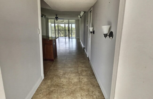 Building Photo - 3091 N Course Dr