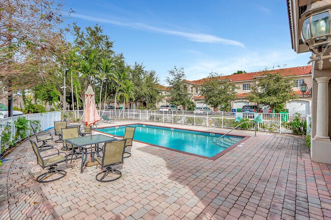 Foto del edificio - 7921 SW 120th Ave