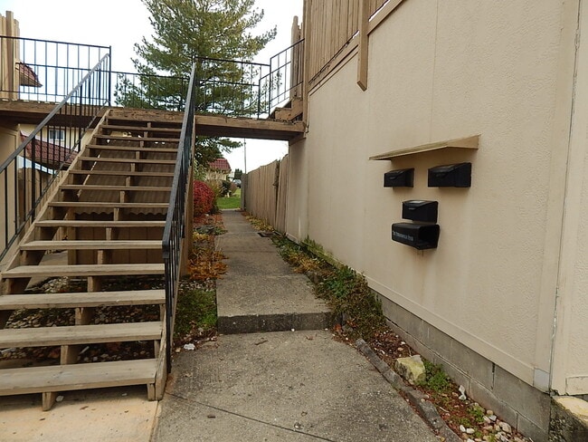 Building Photo - 8345 Paso del Norte Ct