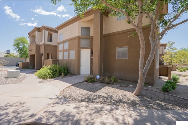 Photo - 1445 E Broadway Rd Apartment