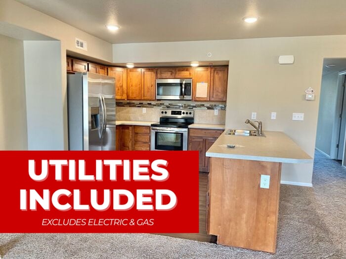 Foto principal - West Greeley Townhome with Garage! WATER/S...