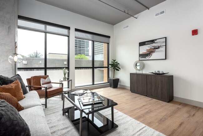 Foto del edificio - Bemiston Place Apartments