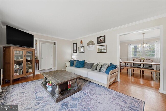 Foto del edificio - 8414 Danford Ct