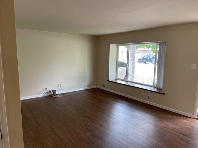 Building Photo - 80 Everett St