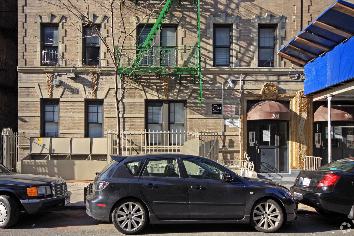 202 W 109th ¡St - 202 W 109th St